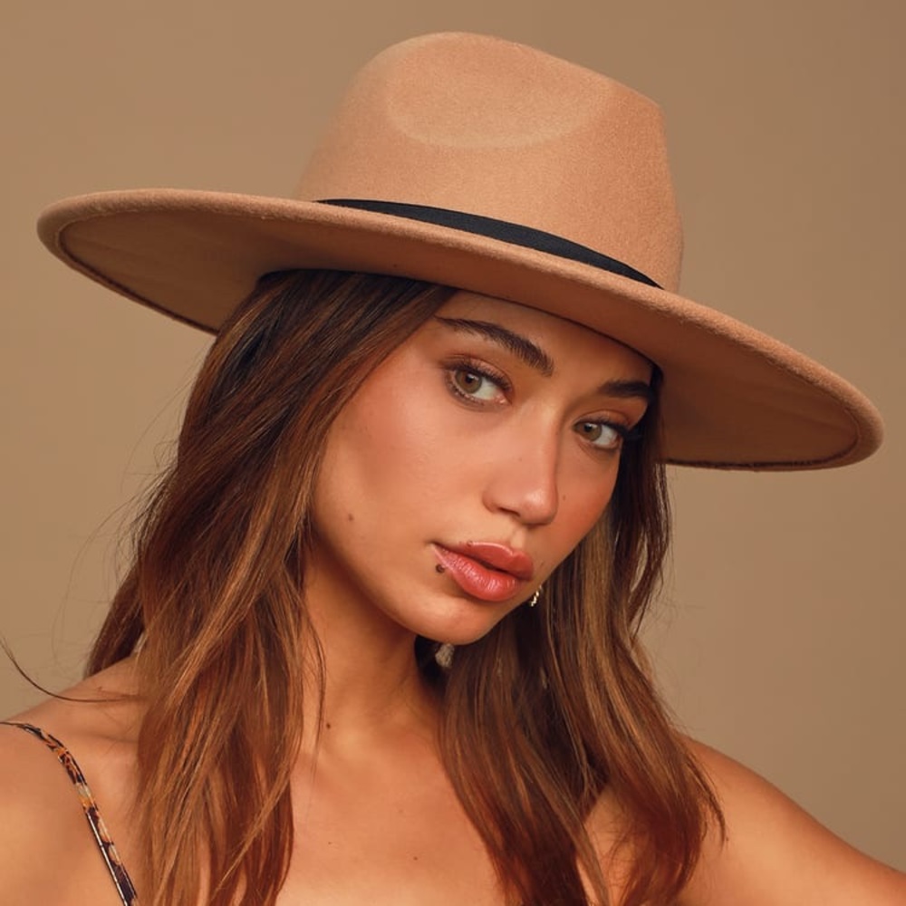 Lulus wide brim hat